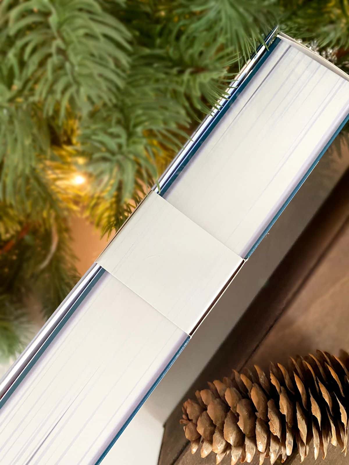 Коробка новогодняя подарочная Новогодние забавы, 185х50х236 мм — изображение 7